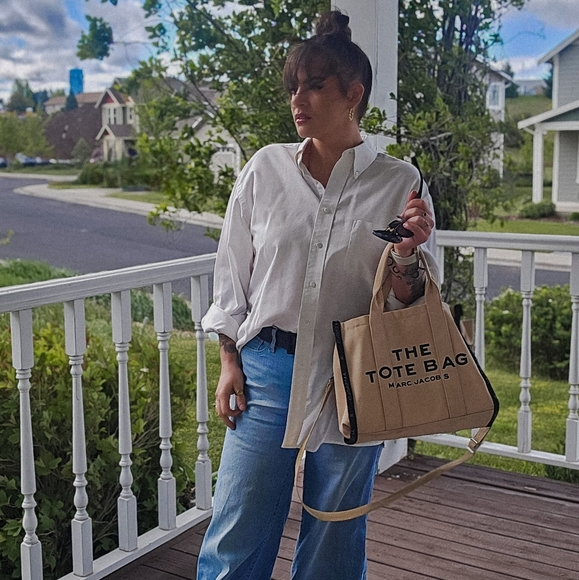 Meet your Posher, Laurel - Picture 3 of 6